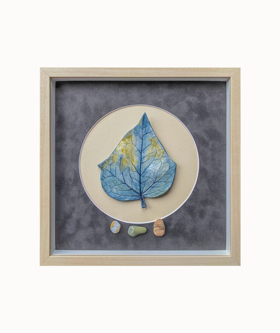 Wall Decor: Ceramic Leaf - Natural Stone